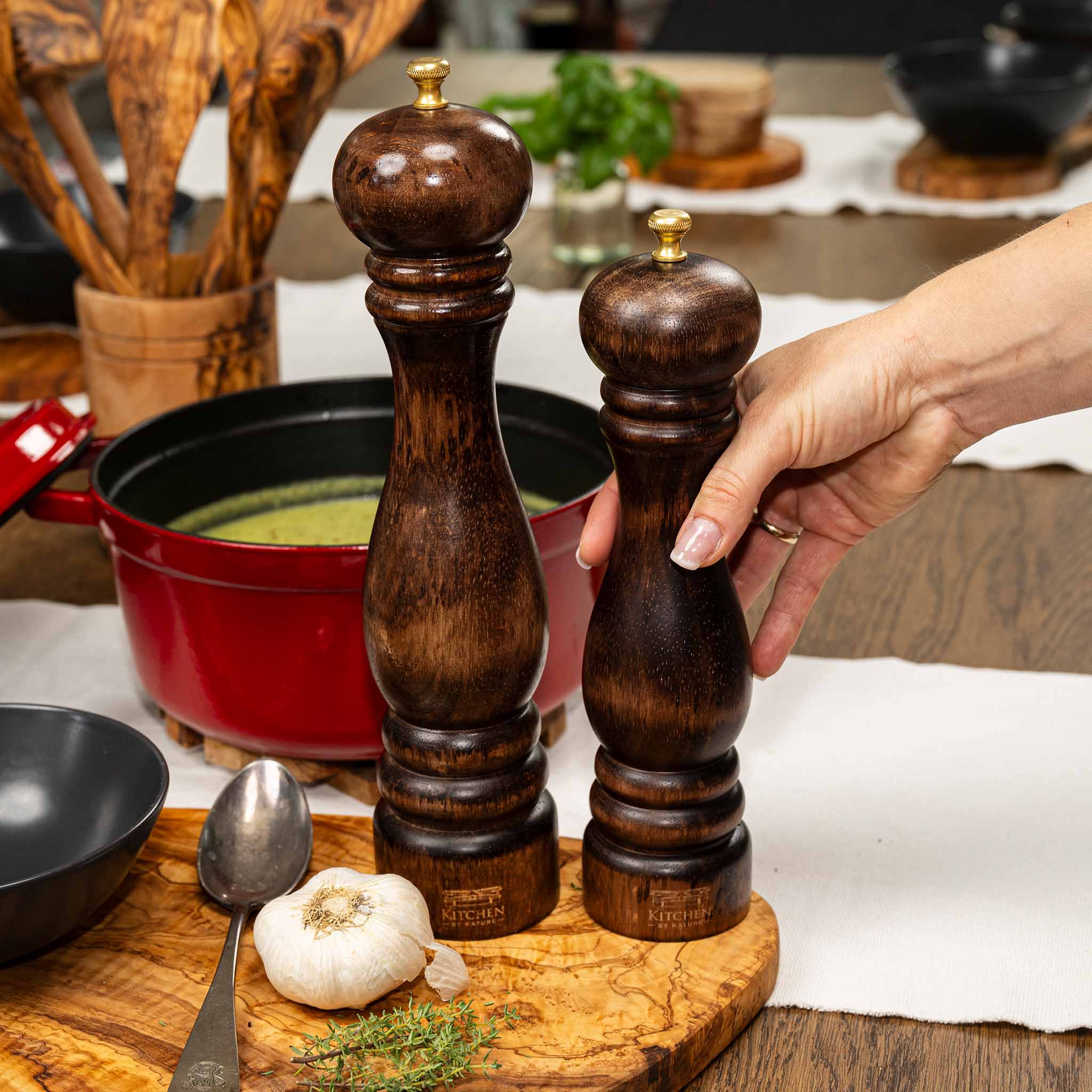 Wooden Salt & Pepper Mill Set (12.6 / 10.6 in)